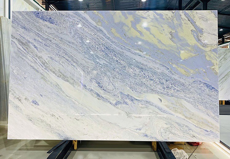 الرخام البلوري الأزرق